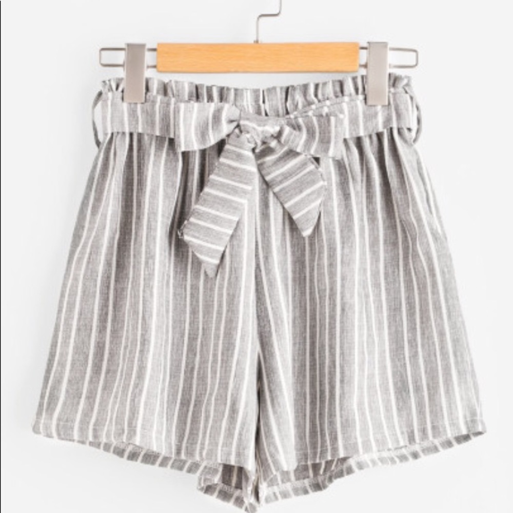 Vertical Stripe Tie Front Shorts